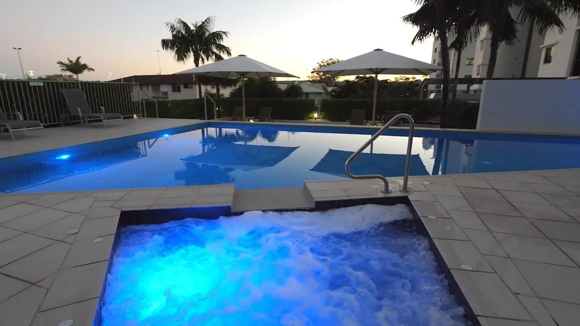 מרוצ'ידור Rovera Apartments מלון דירות